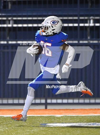 Thumbnail 1 in Bishop Gorman vs. Foothill (Class 5A Southern Region Semifinal) photogallery.