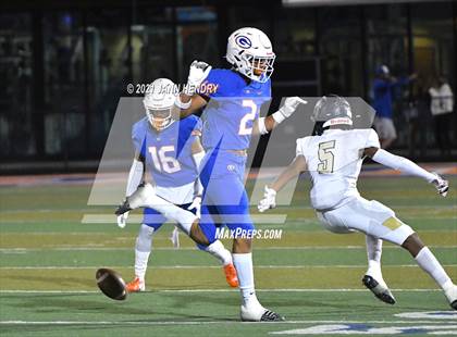 Thumbnail 3 in Bishop Gorman vs. Foothill (Class 5A Southern Region Semifinal) photogallery.