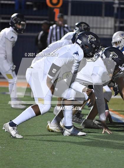 Thumbnail 2 in Bishop Gorman vs. Foothill (Class 5A Southern Region Semifinal) photogallery.
