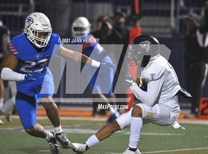 Thumbnail 3 in Bishop Gorman vs. Foothill (Class 5A Southern Region Semifinal) photogallery.