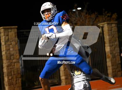 Thumbnail 3 in Bishop Gorman vs. Foothill (Class 5A Southern Region Semifinal) photogallery.