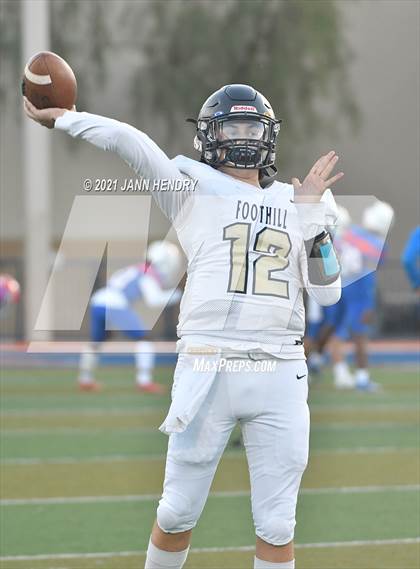 Thumbnail 3 in Bishop Gorman vs. Foothill (Class 5A Southern Region Semifinal) photogallery.