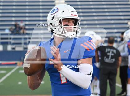 Thumbnail 2 in Bishop Gorman vs. Foothill (Class 5A Southern Region Semifinal) photogallery.