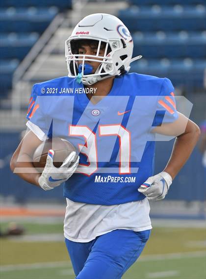Thumbnail 2 in Bishop Gorman vs. Foothill (Class 5A Southern Region Semifinal) photogallery.