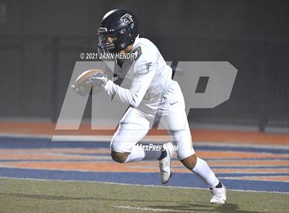 Thumbnail 3 in Bishop Gorman vs. Foothill (Class 5A Southern Region Semifinal) photogallery.