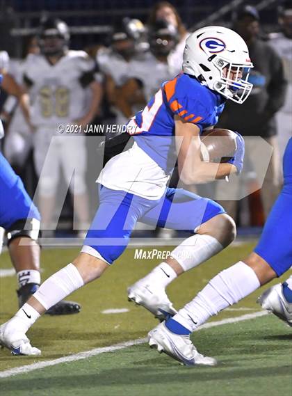 Thumbnail 2 in Bishop Gorman vs. Foothill (Class 5A Southern Region Semifinal) photogallery.