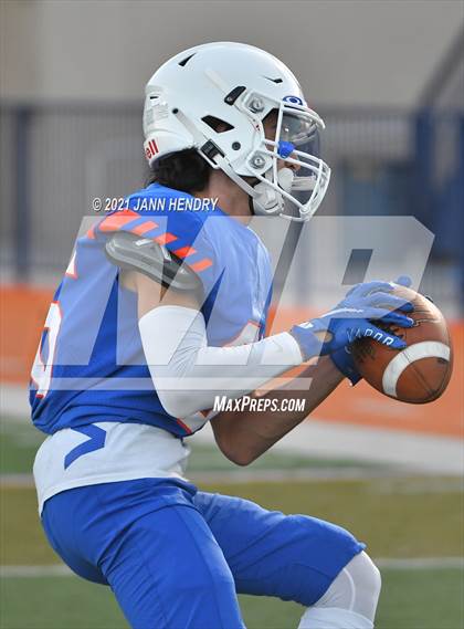 Thumbnail 1 in Bishop Gorman vs. Foothill (Class 5A Southern Region Semifinal) photogallery.