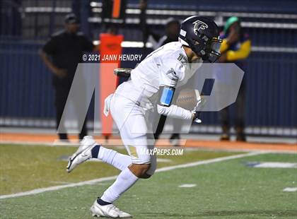 Thumbnail 1 in Bishop Gorman vs. Foothill (Class 5A Southern Region Semifinal) photogallery.