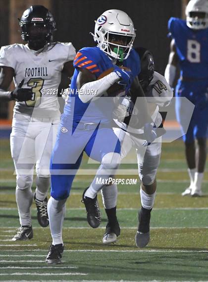 Thumbnail 1 in Bishop Gorman vs. Foothill (Class 5A Southern Region Semifinal) photogallery.