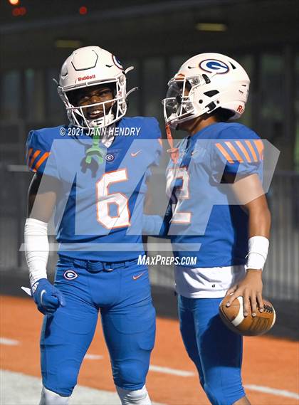 Thumbnail 2 in Bishop Gorman vs. Foothill (Class 5A Southern Region Semifinal) photogallery.