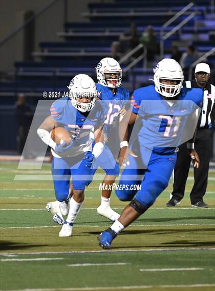 Thumbnail 3 in Bishop Gorman vs. Foothill (Class 5A Southern Region Semifinal) photogallery.