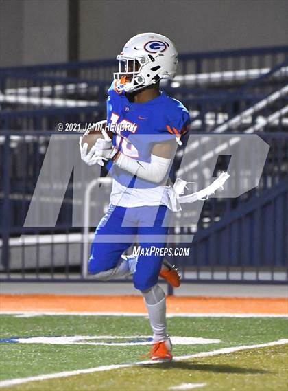 Thumbnail 3 in Bishop Gorman vs. Foothill (Class 5A Southern Region Semifinal) photogallery.