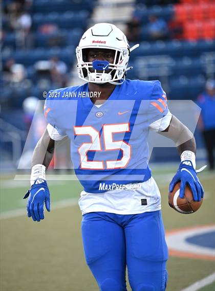 Thumbnail 1 in Bishop Gorman vs. Foothill (Class 5A Southern Region Semifinal) photogallery.