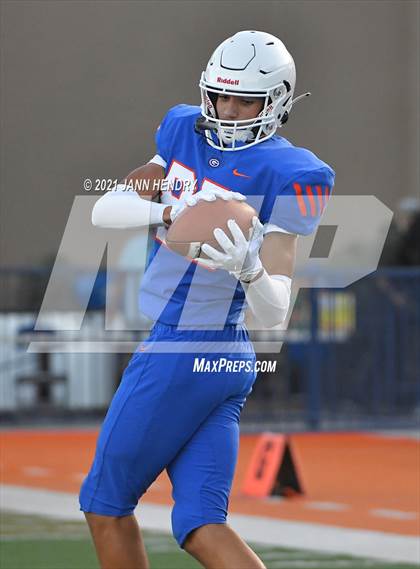 Thumbnail 2 in Bishop Gorman vs. Foothill (Class 5A Southern Region Semifinal) photogallery.