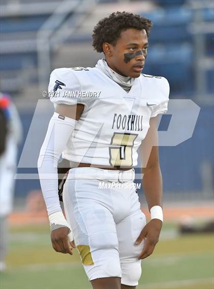 Thumbnail 2 in Bishop Gorman vs. Foothill (Class 5A Southern Region Semifinal) photogallery.