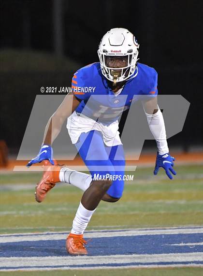 Thumbnail 2 in Bishop Gorman vs. Foothill (Class 5A Southern Region Semifinal) photogallery.