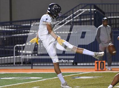 Thumbnail 2 in Bishop Gorman vs. Foothill (Class 5A Southern Region Semifinal) photogallery.
