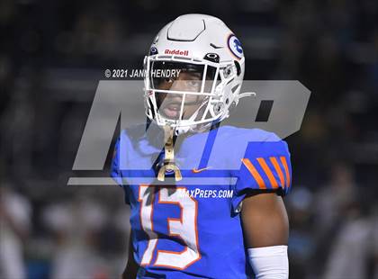 Thumbnail 1 in Bishop Gorman vs. Foothill (Class 5A Southern Region Semifinal) photogallery.