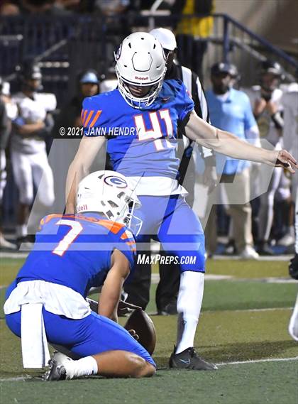 Thumbnail 3 in Bishop Gorman vs. Foothill (Class 5A Southern Region Semifinal) photogallery.