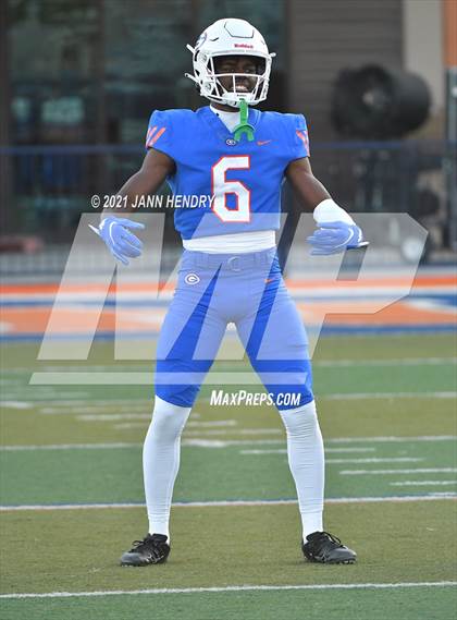 Thumbnail 1 in Bishop Gorman vs. Foothill (Class 5A Southern Region Semifinal) photogallery.