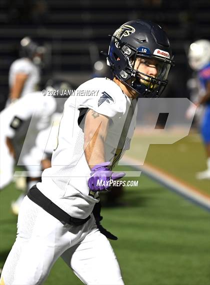 Thumbnail 2 in Bishop Gorman vs. Foothill (Class 5A Southern Region Semifinal) photogallery.
