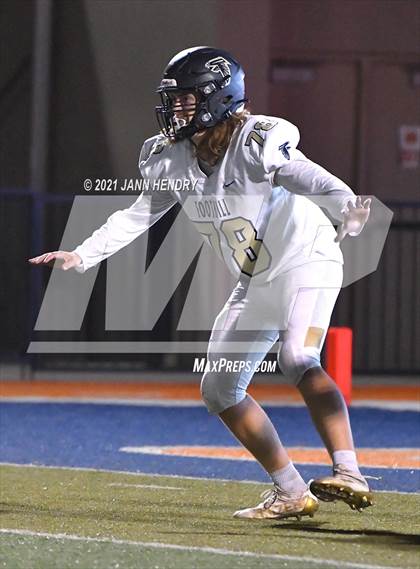 Thumbnail 2 in Bishop Gorman vs. Foothill (Class 5A Southern Region Semifinal) photogallery.