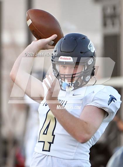 Thumbnail 3 in Bishop Gorman vs. Foothill (Class 5A Southern Region Semifinal) photogallery.