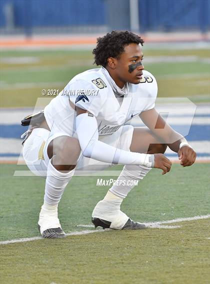 Thumbnail 2 in Bishop Gorman vs. Foothill (Class 5A Southern Region Semifinal) photogallery.