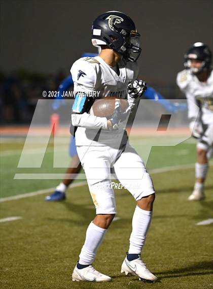 Thumbnail 1 in Bishop Gorman vs. Foothill (Class 5A Southern Region Semifinal) photogallery.