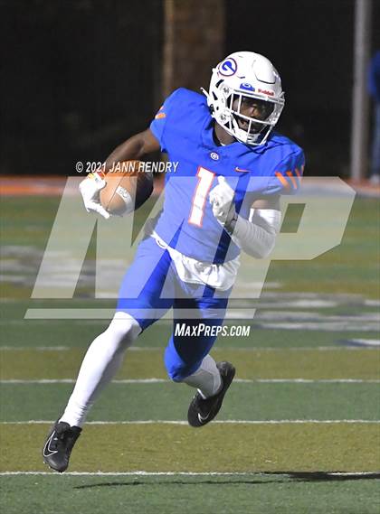 Thumbnail 2 in Bishop Gorman vs. Foothill (Class 5A Southern Region Semifinal) photogallery.