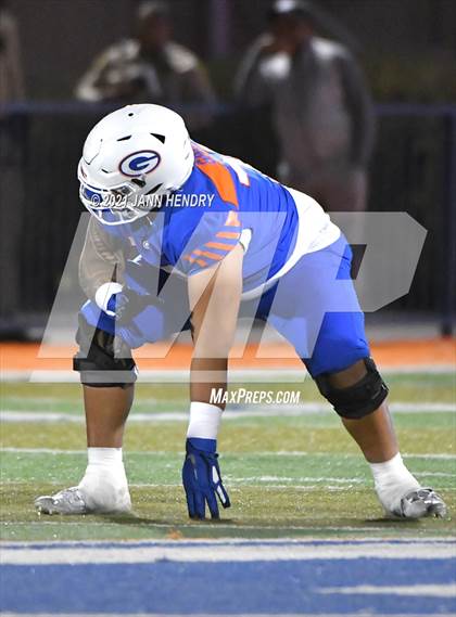 Thumbnail 3 in Bishop Gorman vs. Foothill (Class 5A Southern Region Semifinal) photogallery.