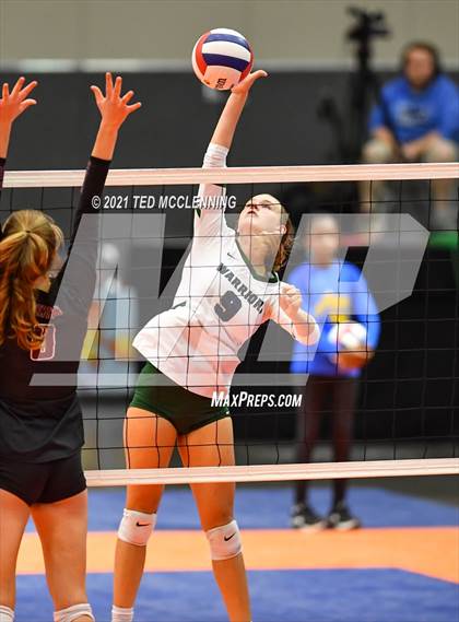 Thumbnail 3 in Benton @ Little Rock Christian Academy (AAA 5A Final) photogallery.
