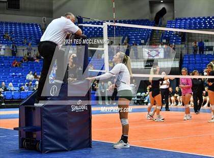 Thumbnail 2 in Benton @ Little Rock Christian Academy (AAA 5A Final) photogallery.