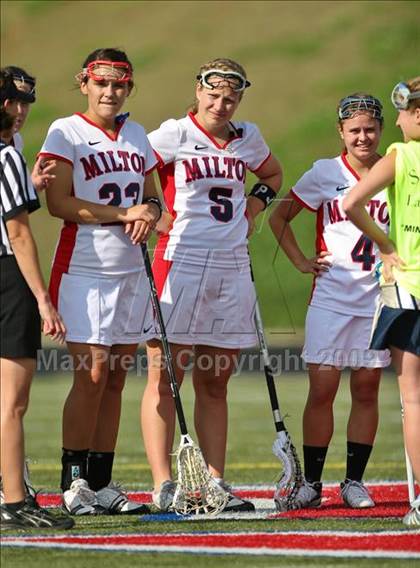 Thumbnail 3 in St. Pius X Catholic vs Milton (5A semifinal) photogallery.