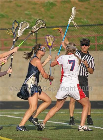 Thumbnail 3 in St. Pius X Catholic vs Milton (5A semifinal) photogallery.