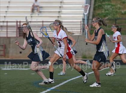 Thumbnail 2 in St. Pius X Catholic vs Milton (5A semifinal) photogallery.