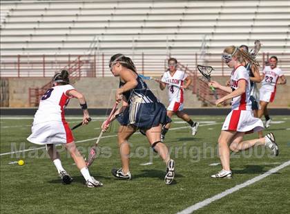 Thumbnail 2 in St. Pius X Catholic vs Milton (5A semifinal) photogallery.