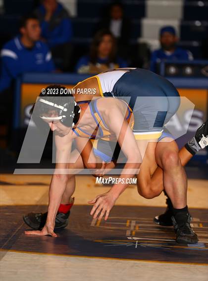 Thumbnail 2 in Charter Oak @ San Dimas photogallery.