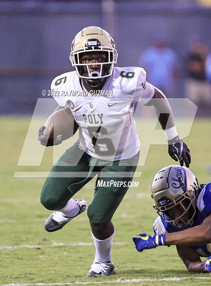 Thumbnail 3 in Long Beach Poly @ Clovis photogallery.