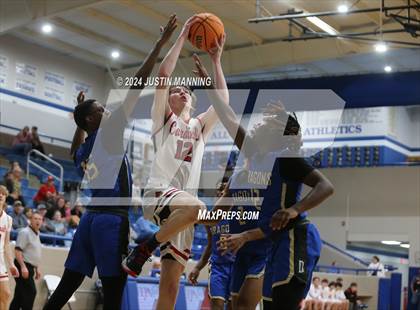 Thumbnail 2 in Harmony Grove vs. DeWitt (AAA 3A-4 Regional Round 1) photogallery.