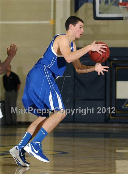 Thumbnail 1 in El Dorado vs. Rio Americano (Trojan Toss-Up) photogallery.
