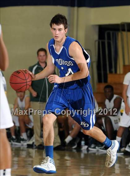Thumbnail 2 in El Dorado vs. Rio Americano (Trojan Toss-Up) photogallery.