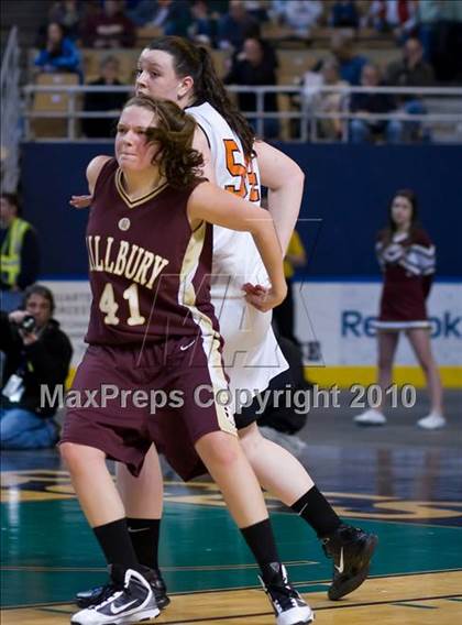 Thumbnail 3 in Millbury vs Oliver Ames (MIAA Division 2 Final) photogallery.