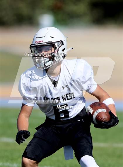 Thumbnail 3 in Golden West @ Arroyo Grande photogallery.