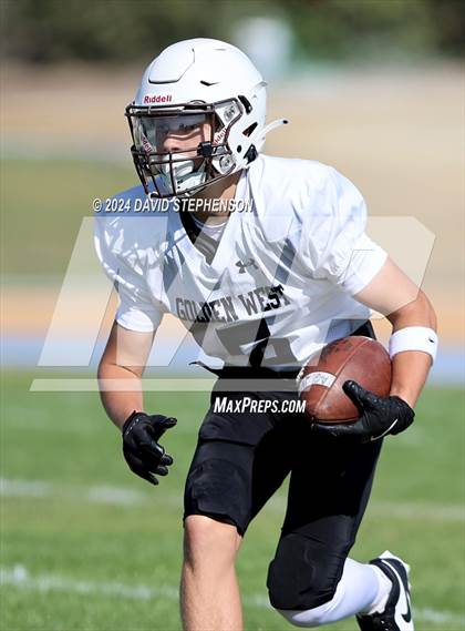Thumbnail 2 in Golden West @ Arroyo Grande photogallery.