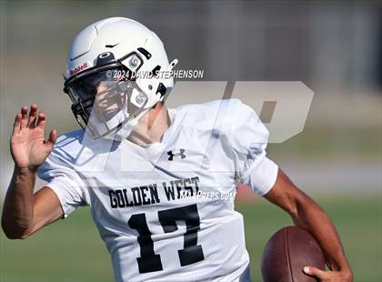 Thumbnail 1 in Golden West @ Arroyo Grande photogallery.
