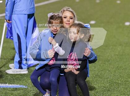 Thumbnail 1 in Gatesville @ China Spring photogallery.