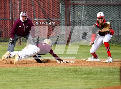 Thumbnail 3 in Olney vs Poolville (Poolville Tournament) photogallery.