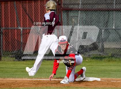 Thumbnail 3 in Olney vs Poolville (Poolville Tournament) photogallery.