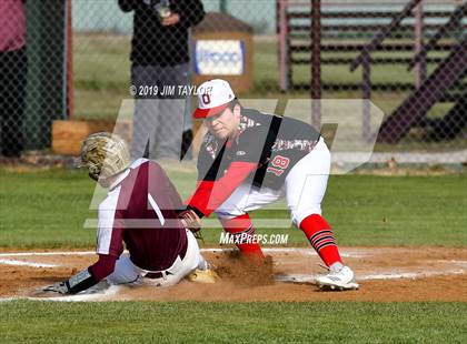 Thumbnail 3 in Olney vs Poolville (Poolville Tournament) photogallery.